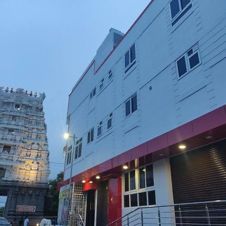 MBJ Inn- Temple View Kanchipuram Exterior foto